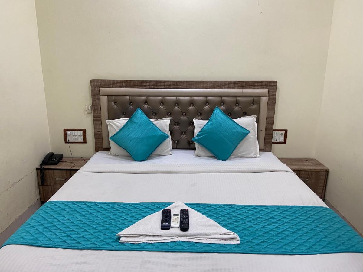 Hotel Apsara- Near J J Hospital Mumbai — Photos 1